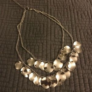 Silver-looking necklace